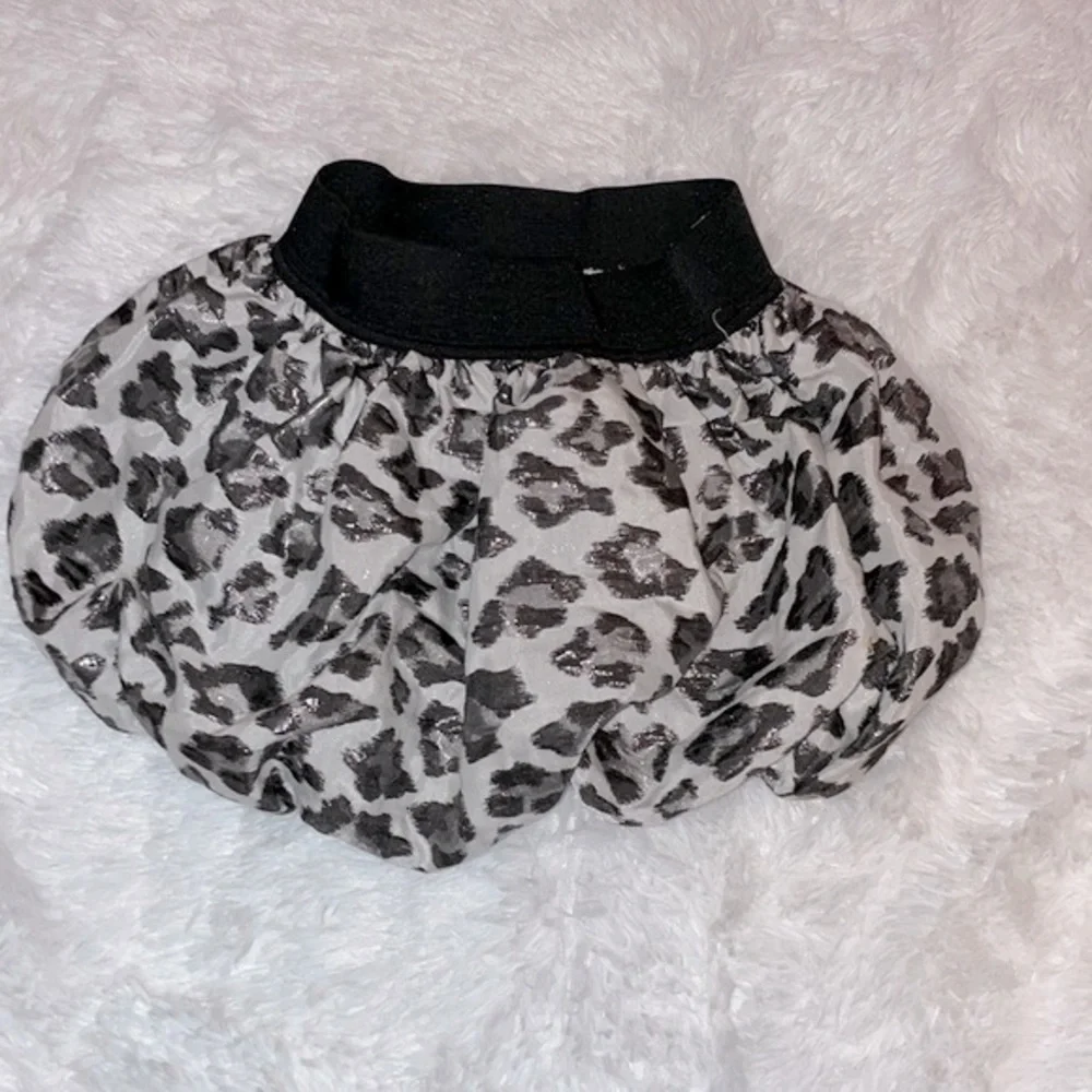The Children’s Place Leopard Print Shimmer Bubble Skirt, Size M 7/8